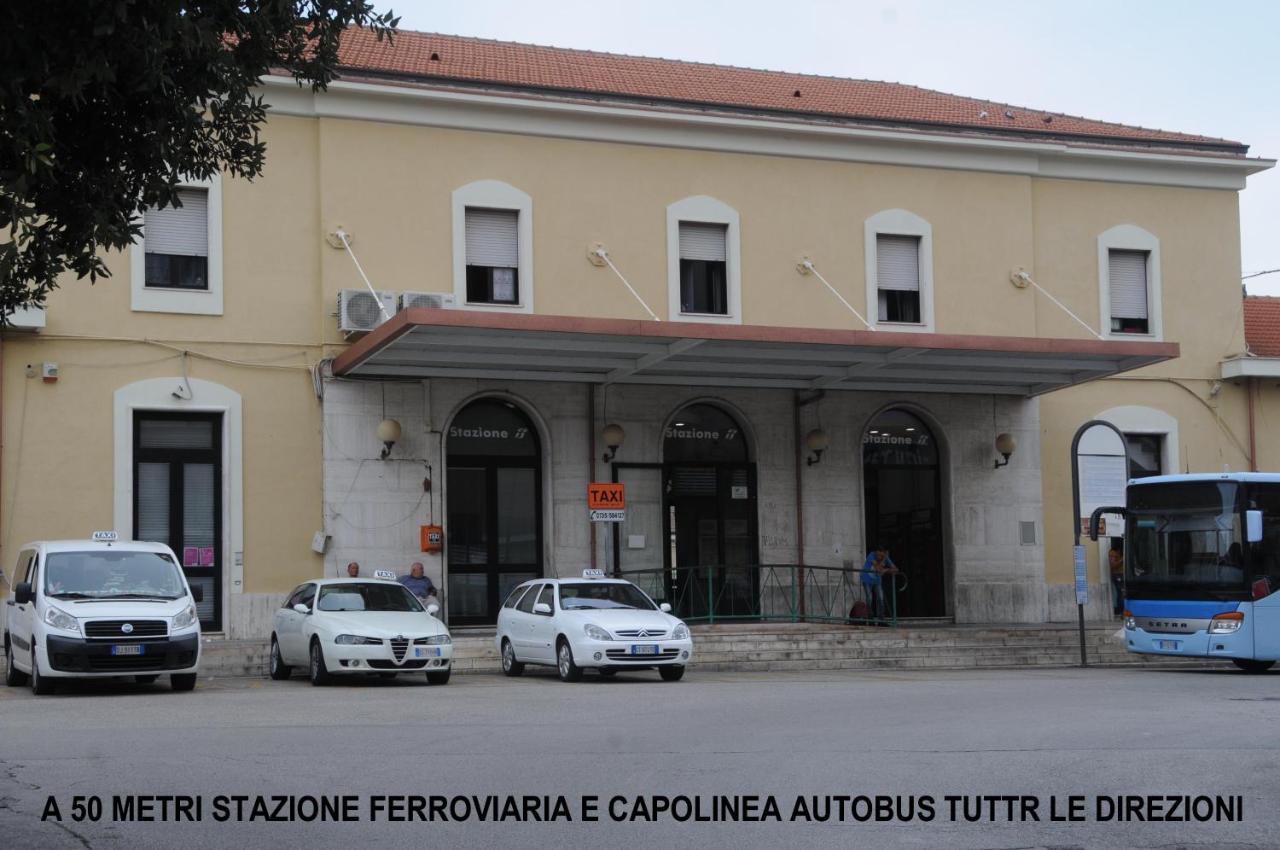 La Casa Di Luna San Benedetto del Tronto Exteriér fotografie